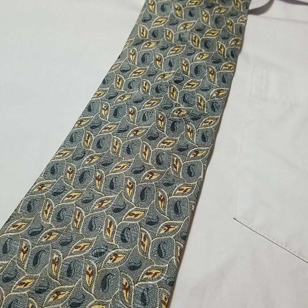 Coach 100% silk necktie